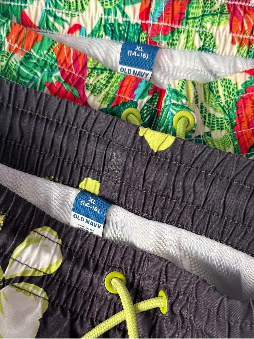 Old Navy Boys Tropical Swim Shorts - Hibiscus & Parrot Print, Size XL (14-16)